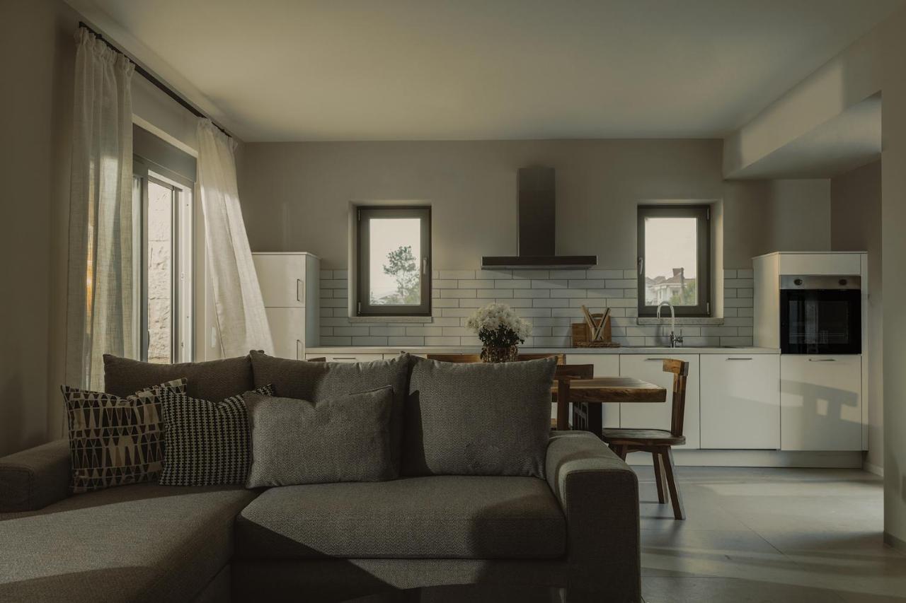 Nama Seaside Villas Paralia Kanaliou Екстериор снимка