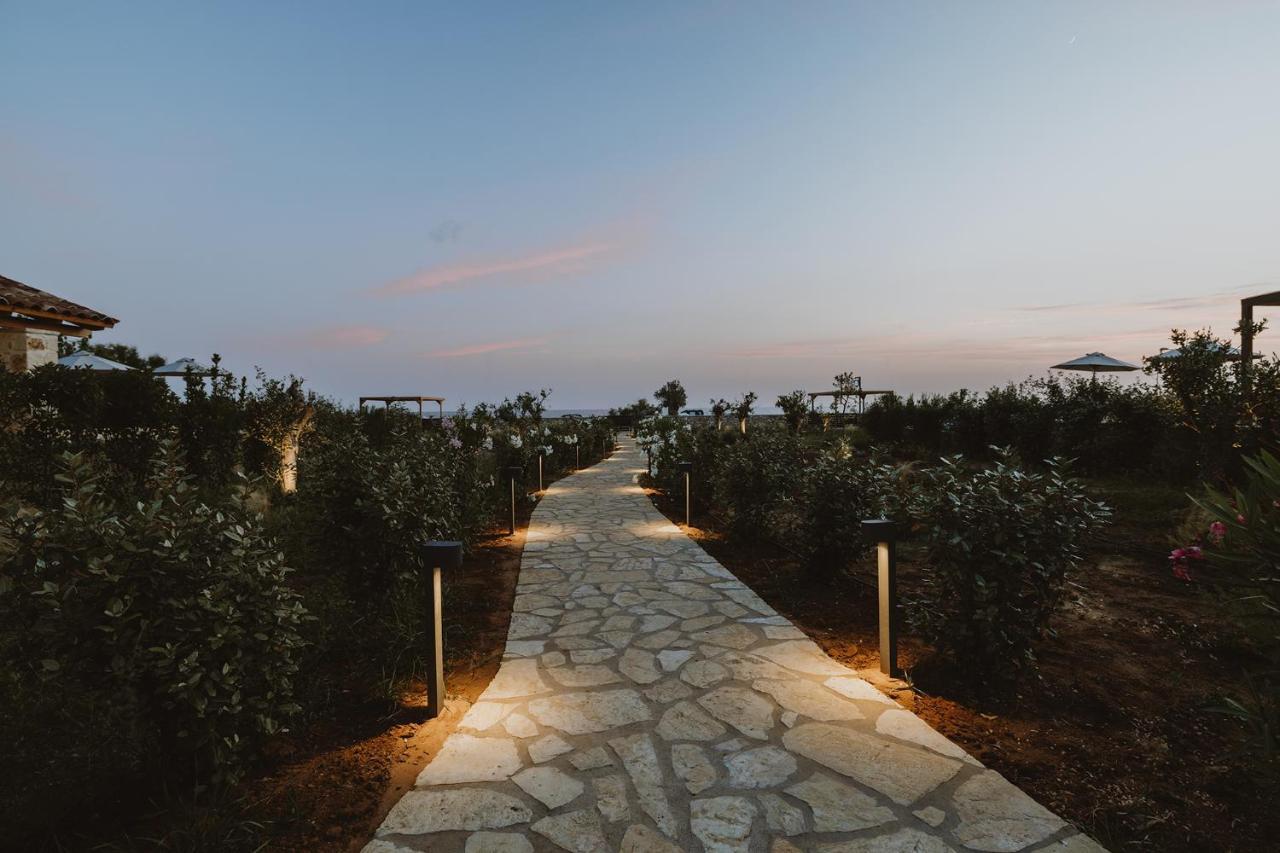 Nama Seaside Villas Paralia Kanaliou Екстериор снимка